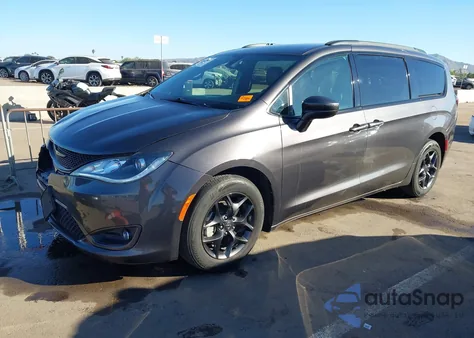 2019 Chrysler Pacifica Touring L из США, поврежденный, VIN 2C4RC1BG7KR644974